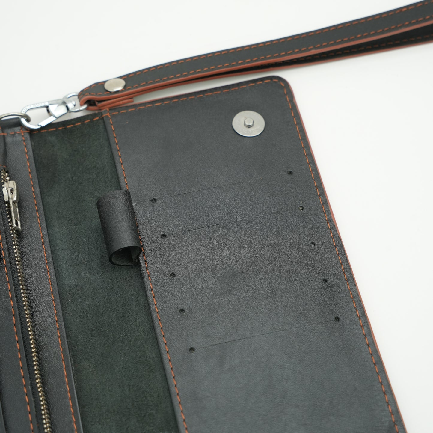 Magnetic Long Wallet