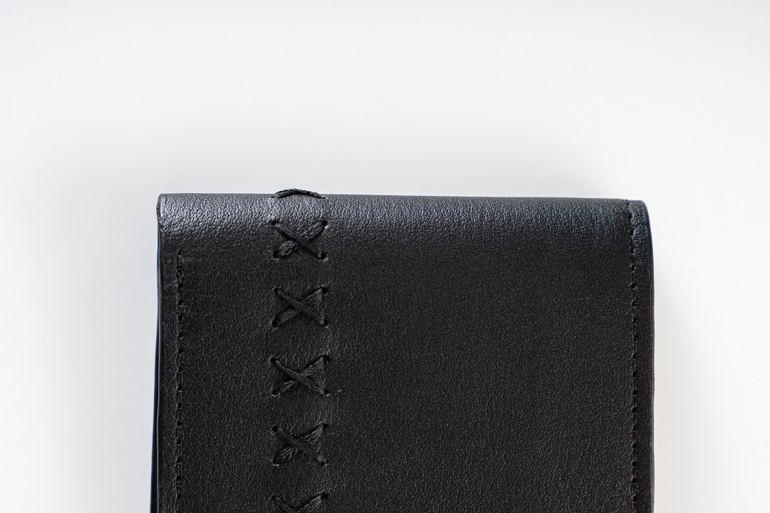 Criss Cross Bi-Fold