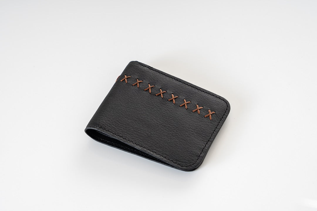 Criss Cross Bi-Fold