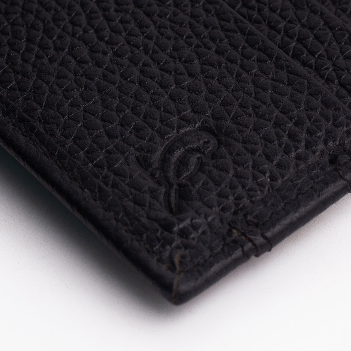 Bifold with Hair Strip On