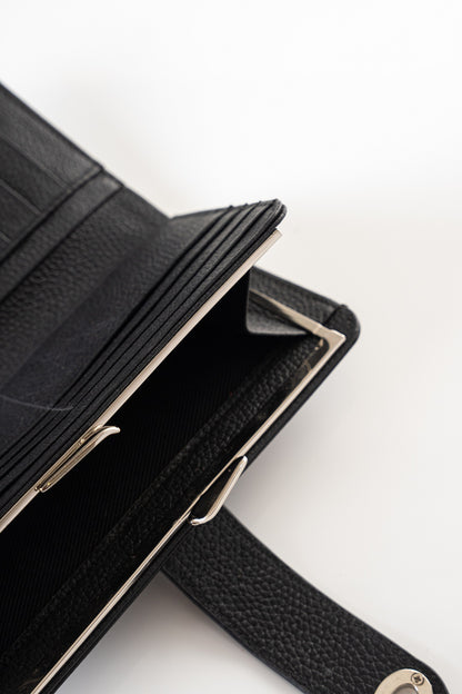 The Everyday Clutch